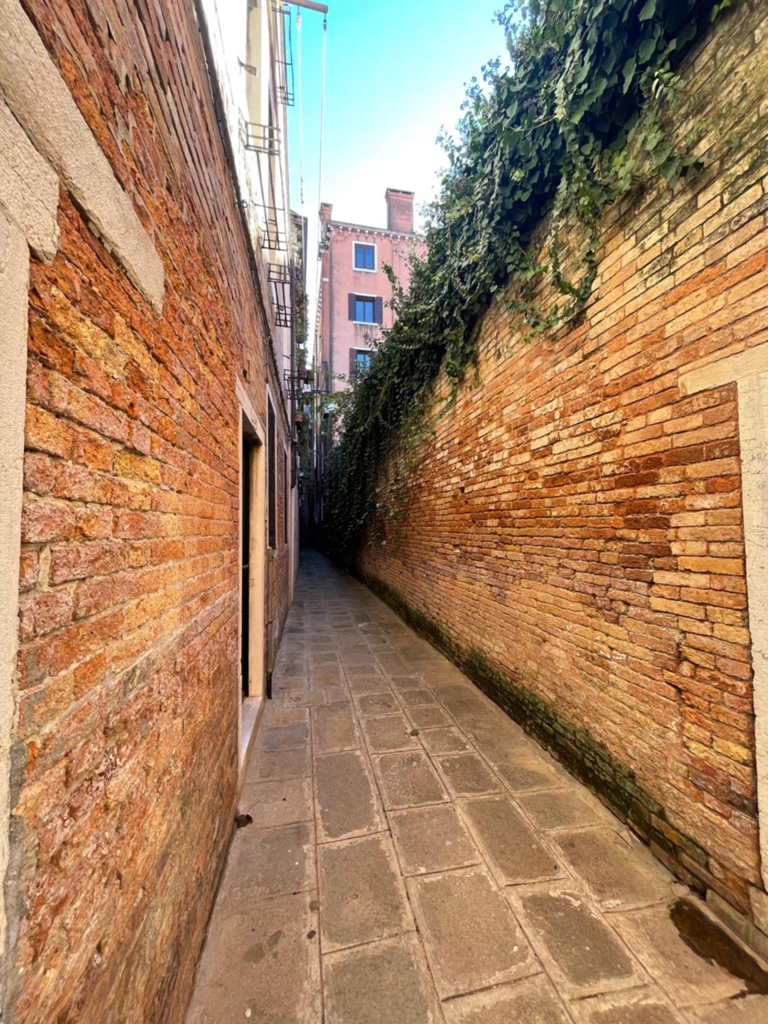 Hotel San Tomà Venezia Esterno foto